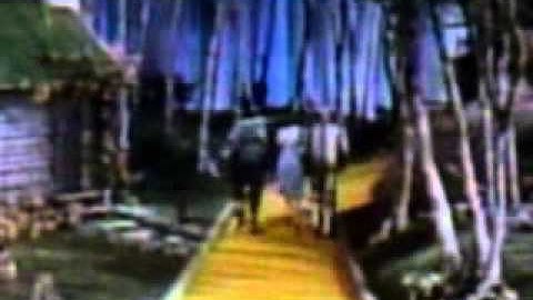 Hanging munchkin myth is DEAD! Old CED version proves it.