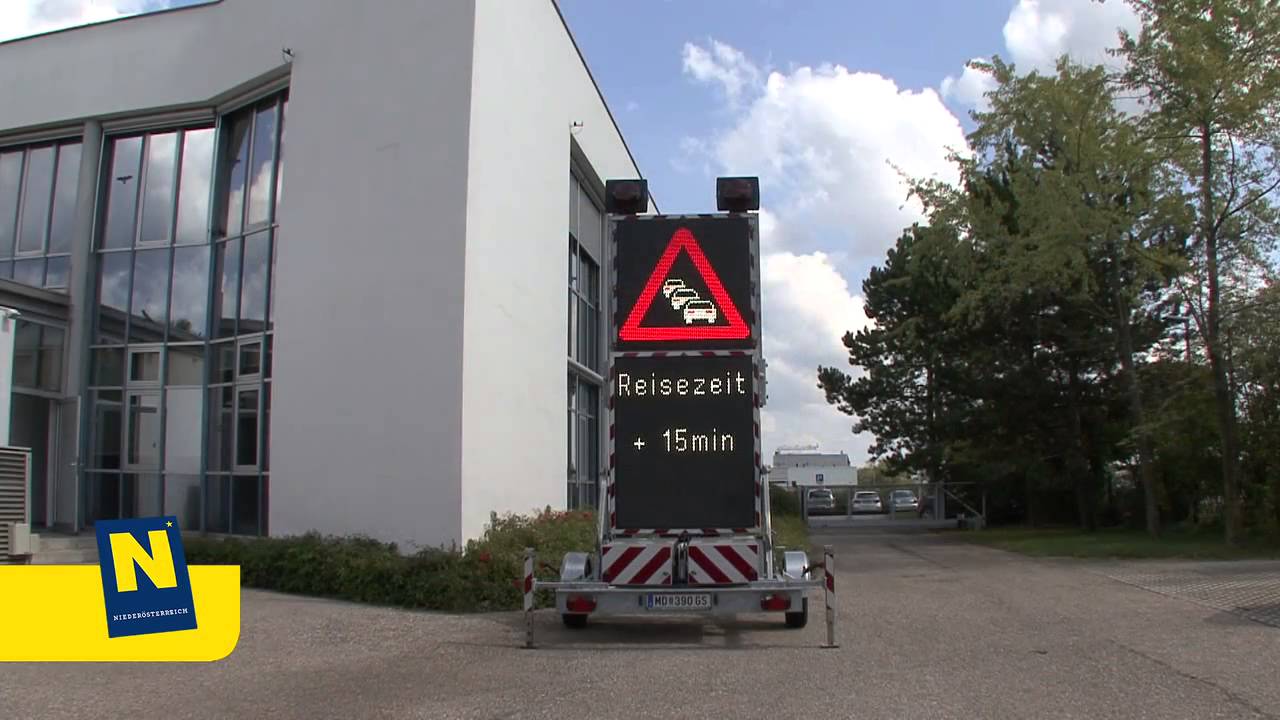 Innovationspreis 2015 - SWARCO FUTURIT Verkehrssignalsysteme GmbH