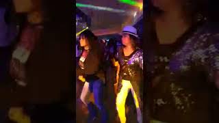 Meninas Toppp Back & Thunder Blacks