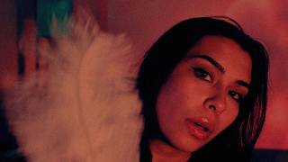 ASMR Ear to Ear Singing ♡ Soft Singing to Help You Sleep screenshot 3