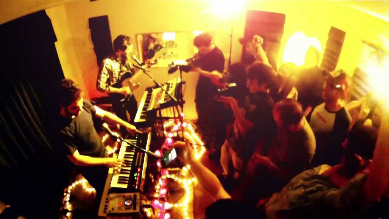 Mendetz "Escalera · Futuresex" ( Concerts Privats · Minifilms tv )