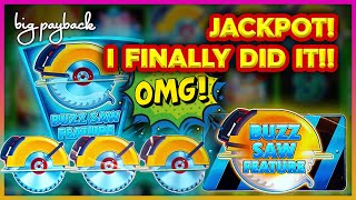 OMG! My FIRST JACKPOT on the Buzz Saw Feature!! Huff N' More Puff Slots - HANDPAY!
