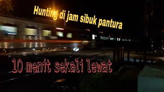 [[ NGEBUT PARAH !!! ]] Kompilasi kereta api malam ngebut di semarang