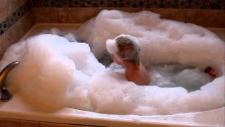 Evan Oliver Taking A Bubble Bath