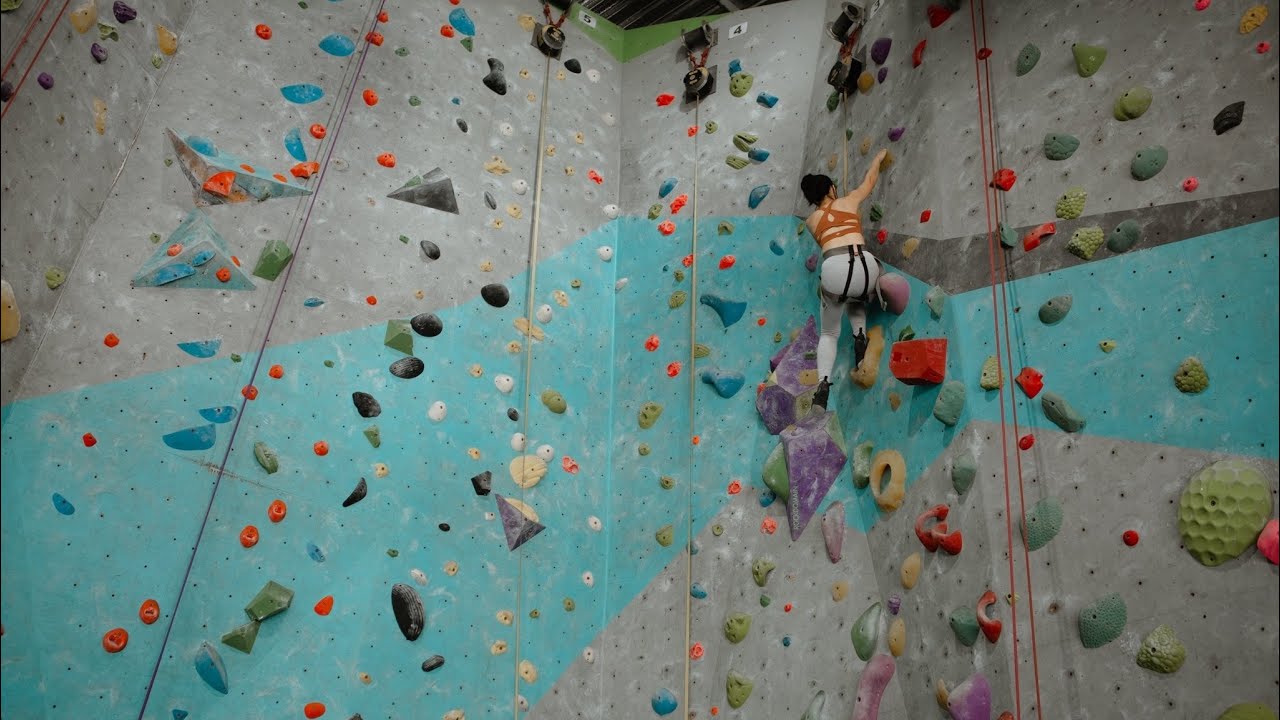 rock domain climbing gym ราคา  2022  ปุยนุ่นพาไปปีนผาจำลองที่ Rock domen