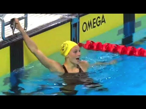 Watch 16-year-old Summer McIntosh beat the 400-metre freestyle world record | Canadian swim trials