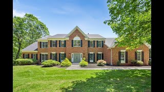 50 Ascot Dr video tour