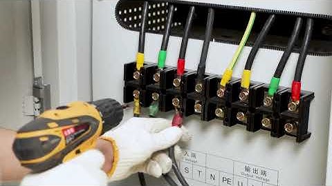 Three phase servo voltage stabilizer