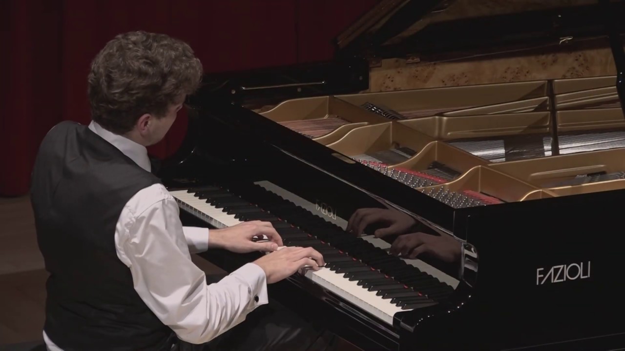 Szymon Nehring: Prokof'Ev Sonata in A major n. 6 op 82 I-II