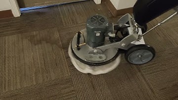 Orbot Vibe on heavily soiled carpet