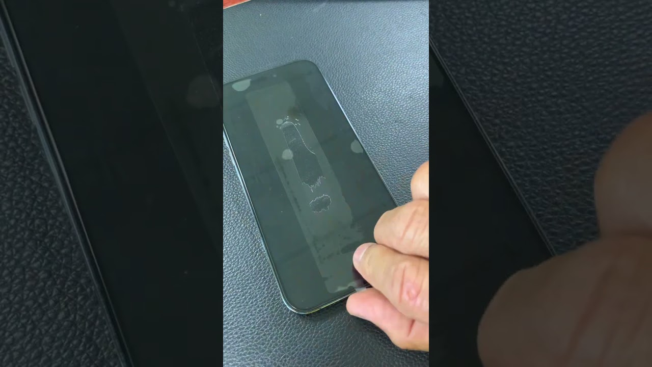 ฟิล์มกันรอยแบบใหม่ ติดตั้งง่ายด้วยตัวเอง