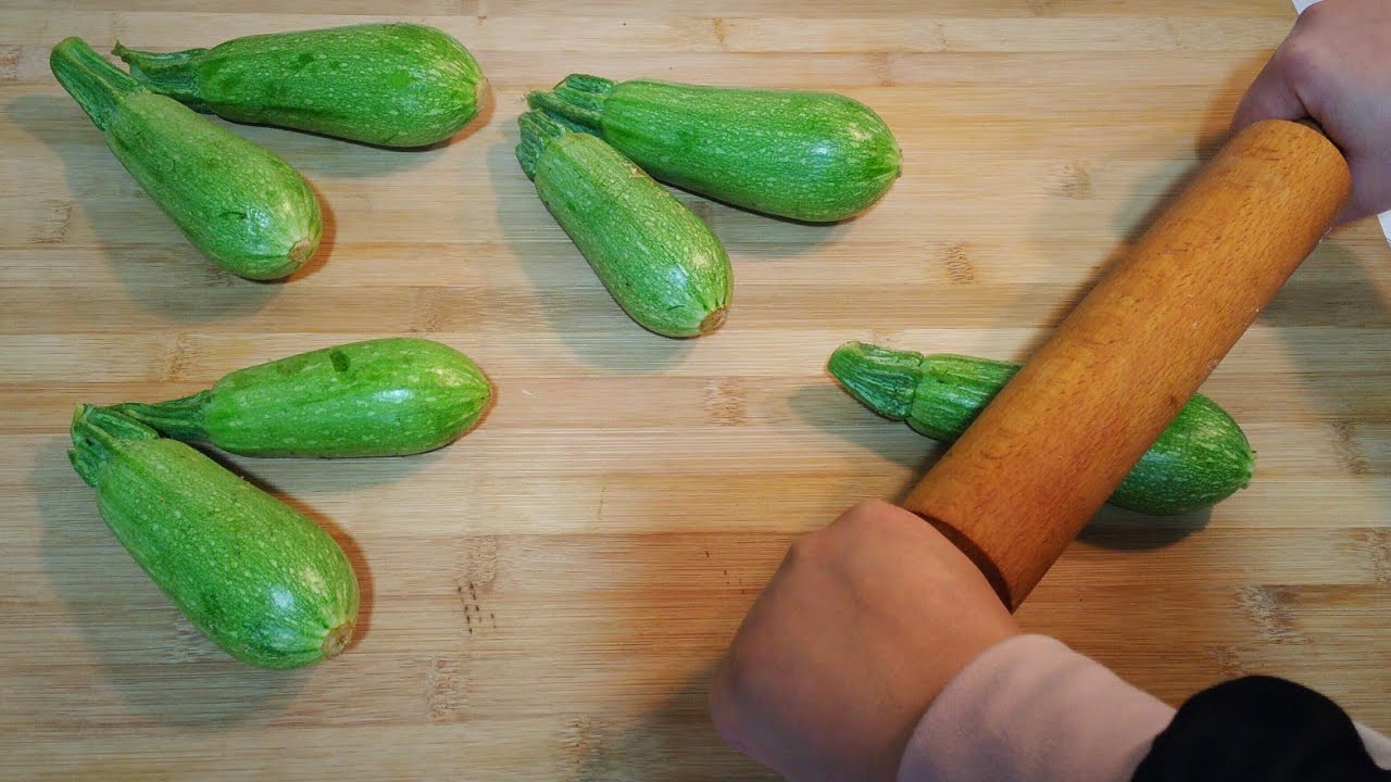 Секретный рецепт приготовления кабачков. Жаль, что я не знала его так давно. Вы полюбите кабачки,...