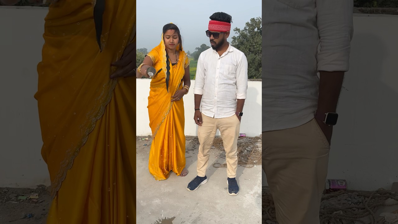 Introducing the "VitaWear SmartBand," a next-generation wearable gadget🎉