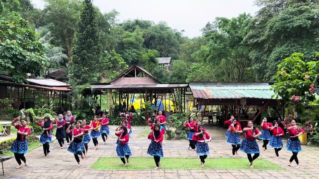 Tari Pesona Kayu Tangan (Kelas Menegah & Lanjutan) - Sanggar Tari Ayunda Puspita