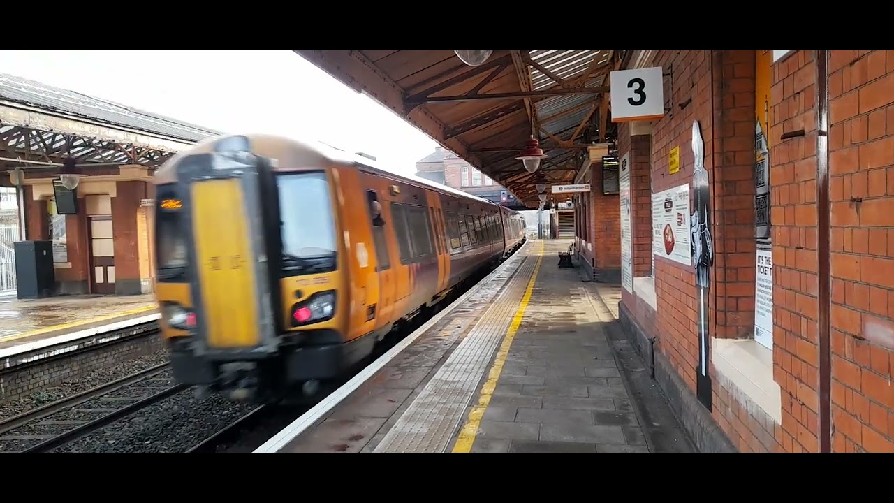 172335/172102 2S37 Kidderminster to Whitlocks End,Tyseley 13/12/25