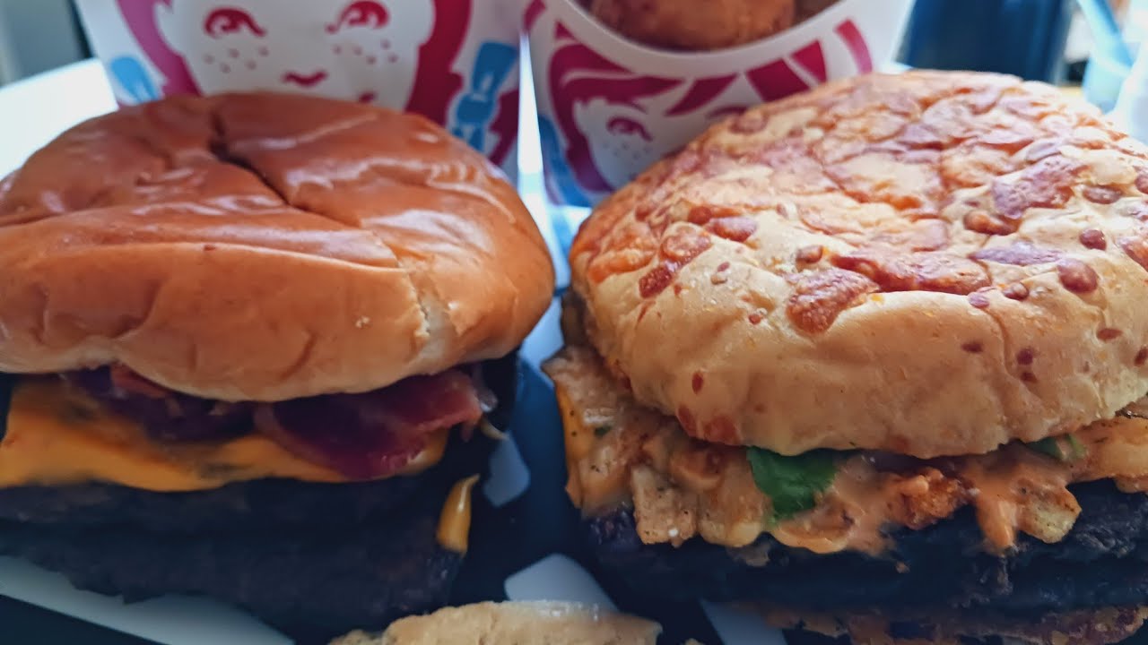 CHAT N CHEW WENDY'S MUKBANG! BACONATOR COMBO, LOADED NACHO DBL
