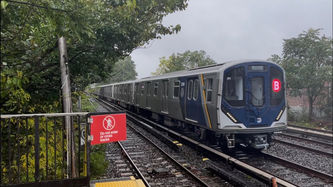 BMT Brighton Line: (B) Express and (Q) Local Trains @ Neck Road (R46 ...