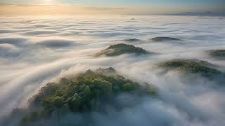 Misty Mountain Peaks Above the Clouds TV Screensaver ⛰️ — Dreamy Nature Ambience, No Sound 8 Hours screenshot 3