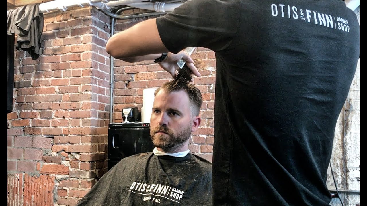 Professional Undercut w/ Textured Top | Tapered Sides and Back