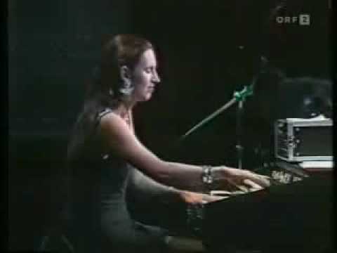 Barbara Dennerlein on Hammond B3 Organ