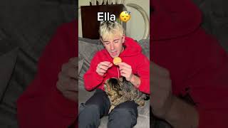 ELLA VS YO DURMIENDO!!