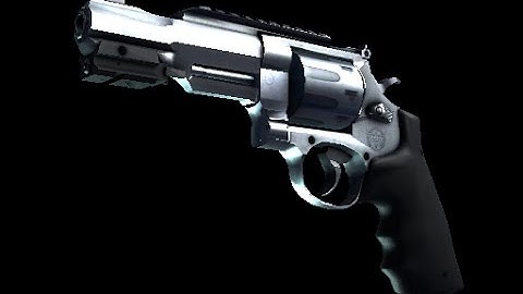 How to use the R8 Revolver (CS:GO Funny Moments)