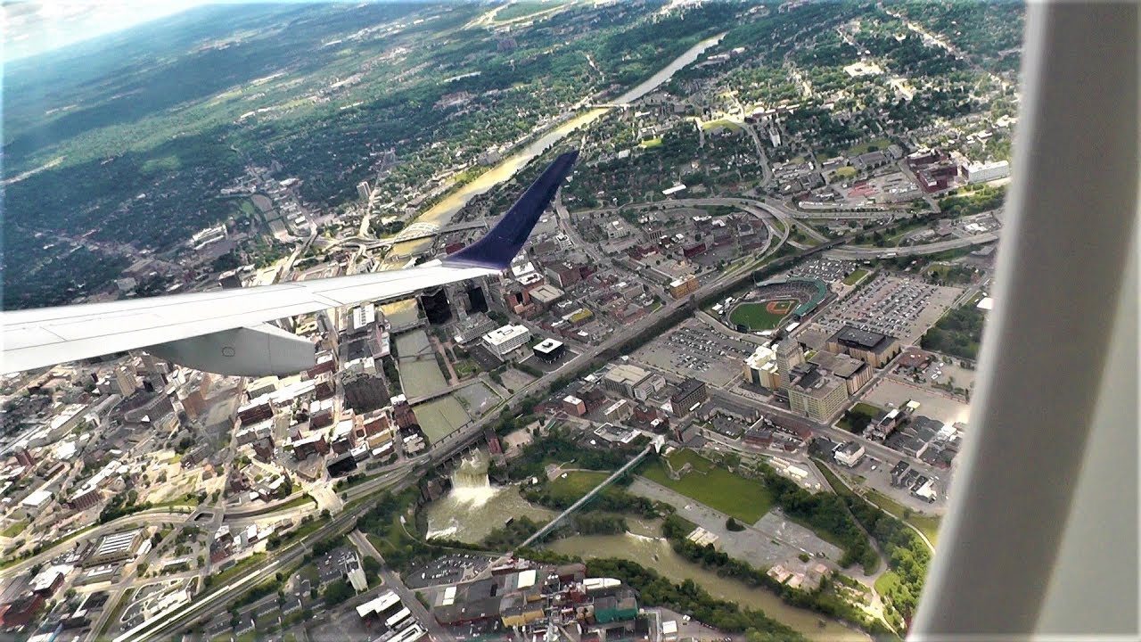 JetBlue Airways Embraer 190 Takeoff Rochester (ROC) to New York City (JFK)