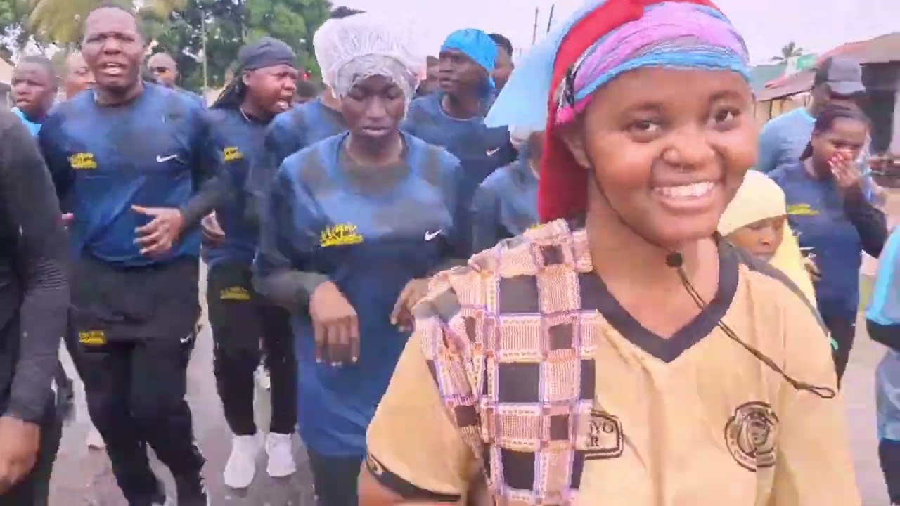 NIPE UTAMU MAMA, NIPE UTAMU TENA. SIKIA VIBE LA CHENJA KALI HIZO NA AFANDE MNAA 