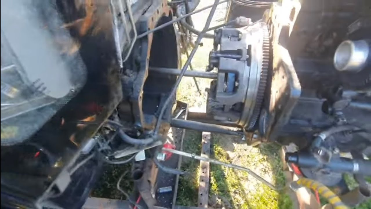 Китаец Ловол сломался. Замена основного диска сцепления на тракторе Ловол 904.