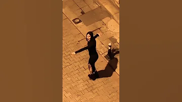 Кто такая Сербская леди Мы её встретили Serbian Dancing Lady сербскаяледи Serbiandancinglady 