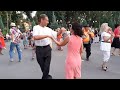 Я С ТОБОЙ ПРО ВРЕМЯ ЗАБЫВАЮ!🕺💃🌹/ТАНЦЫ В ПАРКЕ ГОРЬКОГО ХАРЬКОВ АВГУСТ 2021