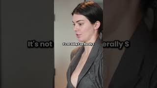 Kendall Jenner Tries New Look At Met Gala! #kendalljenner #kardashians #shortsKendall