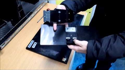 [BenQ FAQ] LCD monitor_How to set up the stand for LCD EW2740L