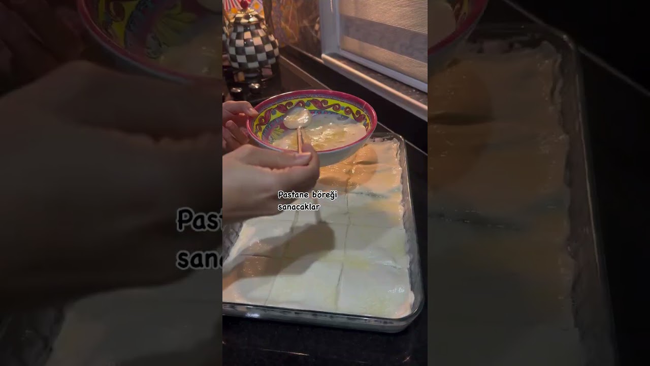 Milföylü Sodalı Börek #food #cooking #recipe #baking #yemektarifleri Milföylü Sodalı Börek #food #cooking #recipe #baking #yemektarifleri