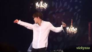 171105 Jaejoong Taiwan Fanmeeting (16) JJ dances TWUA
