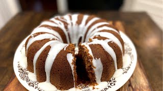 How to make an Applesauce Spice Cake, Holiday Baking