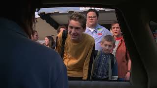 Malcolm in the middle Lois Gets arrested after getting pulled over scene