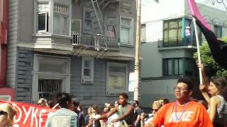 Deja Vu Pizza @ GAY PRIDE While The DJ Spins...