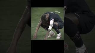 Neymar Yazisiz Edi̇t Şfetbeniöneçıkar