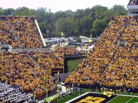 Hawkeyes Chant Iowa Chant - YouTube