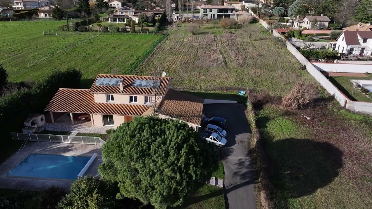 Maison de Vourles musique épique