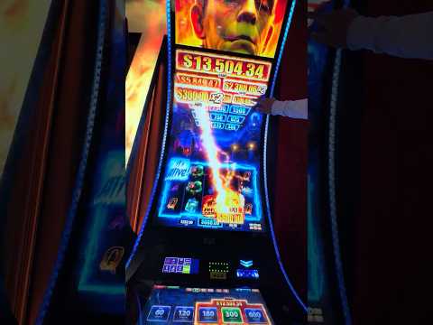 What is the Vegabet Hourly Jackpot?