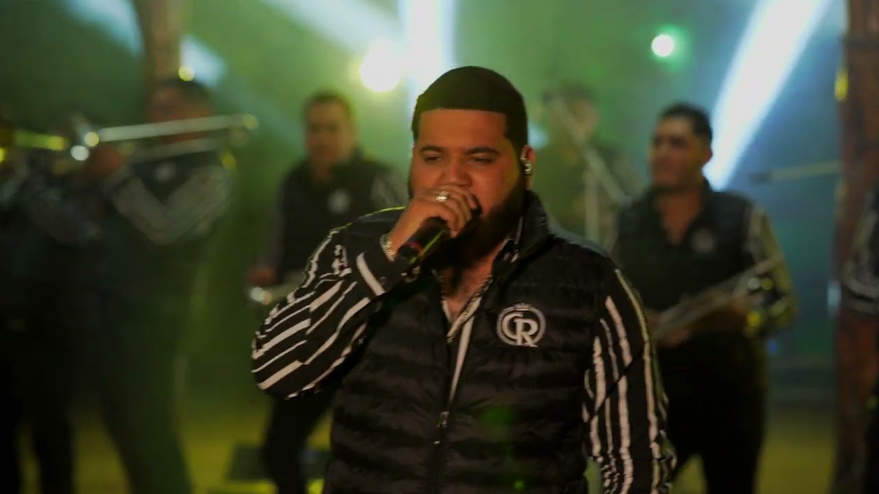 Sencillo Y Naturalito (En Vivo) - Banda Corona Del Rey