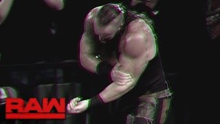 A look back at Roman Reigns' intense assault on Braun Strowman: Raw, May 15, 2017 Resimi