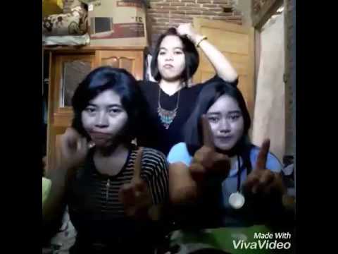 Jam 1 jam 2 jam 3 Goyang mang  @Fitrianawati @AndiHudayanti @EstuDwiHerawati