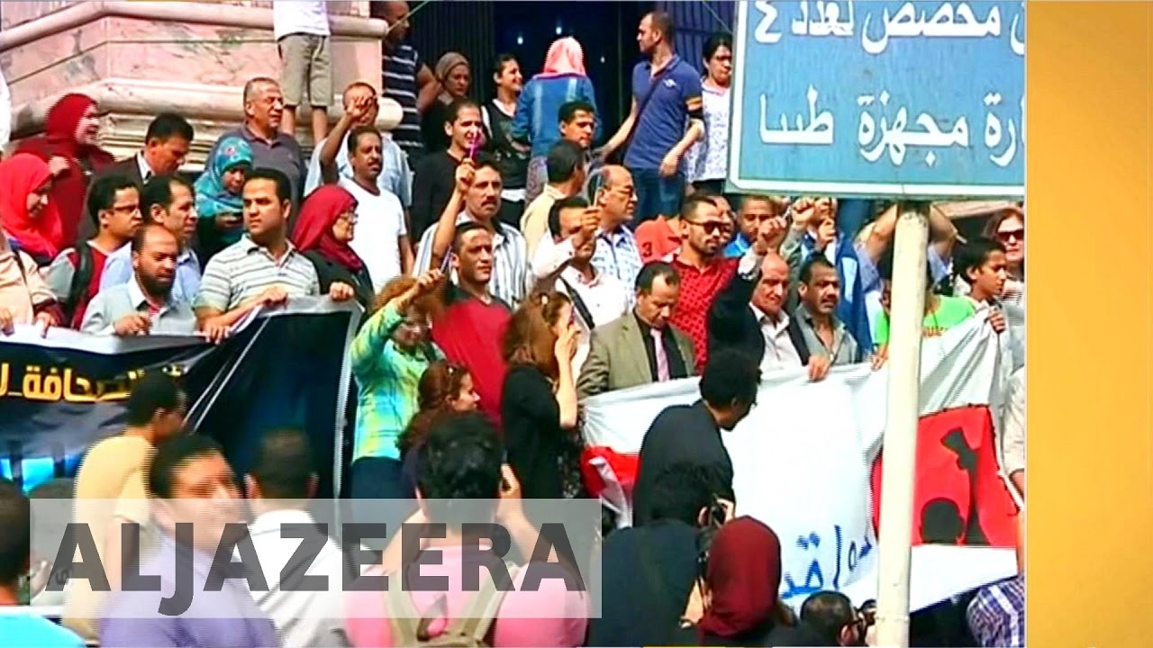 القصة من الداخل - إلى أي مدى ستذهب مصر في مهاجمة حرية الإعلام؟