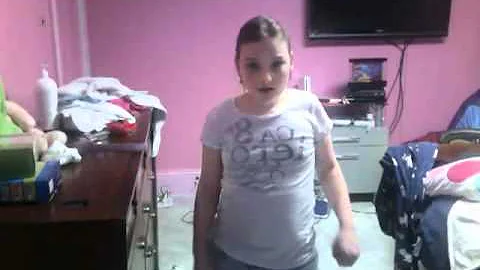 chasity alexander dancing to candy shop