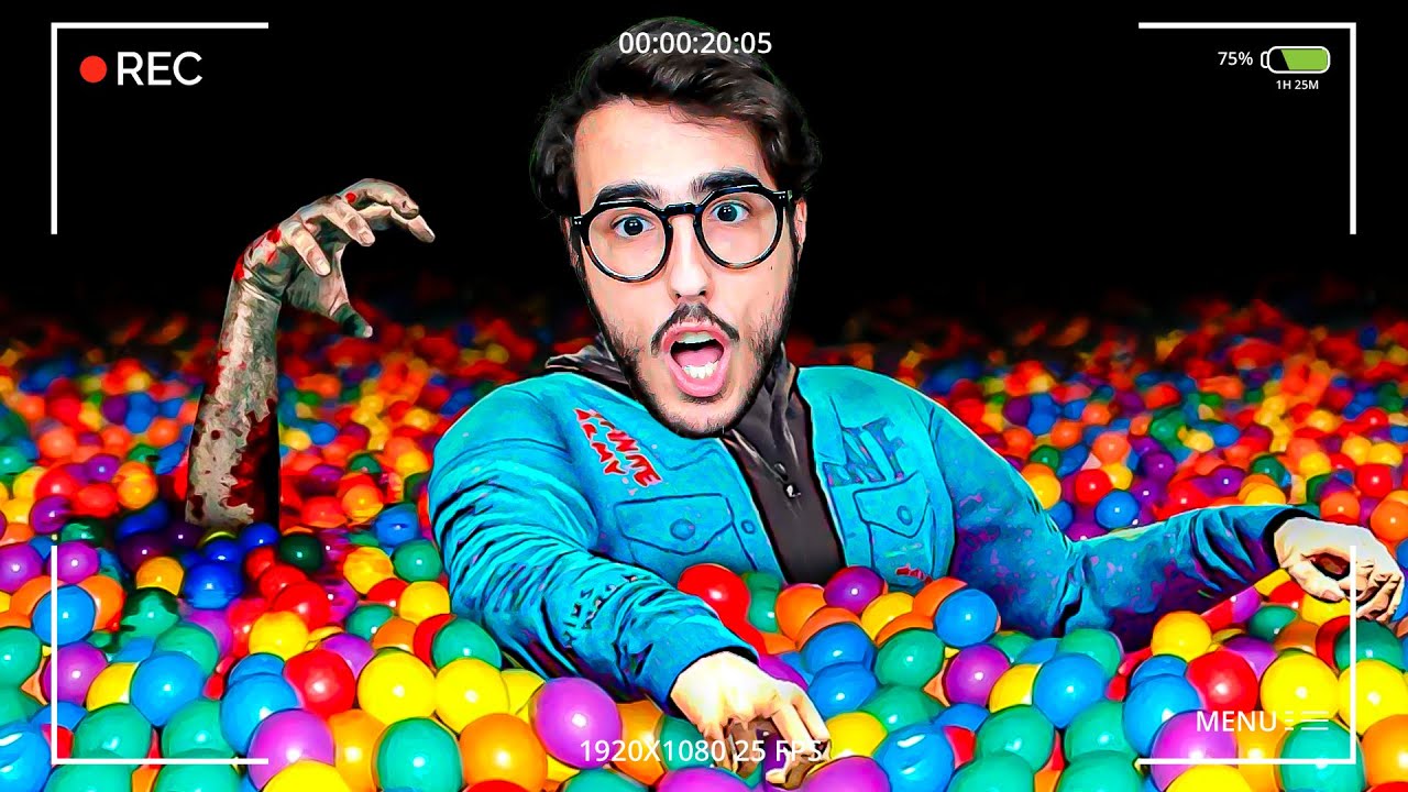 NON ENTRARE NELLA PISCINA DI PALLINE.. - The Ball Pit