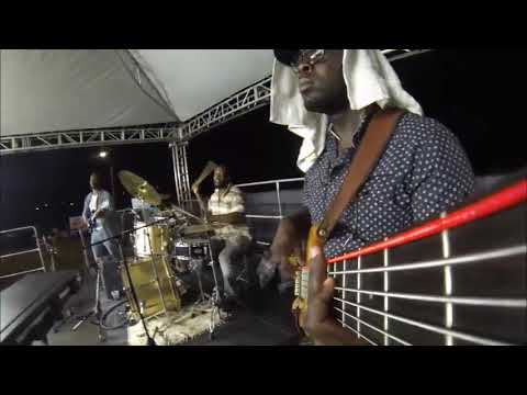 Singer Blinger on Bass with the Rakazz International Band (Mandeville ...