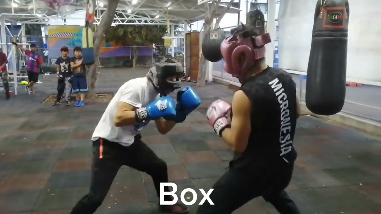 Box, Round1,2,3, Diamante careta negra vs Valedor careta rosa, 11-Agosto-2023. 